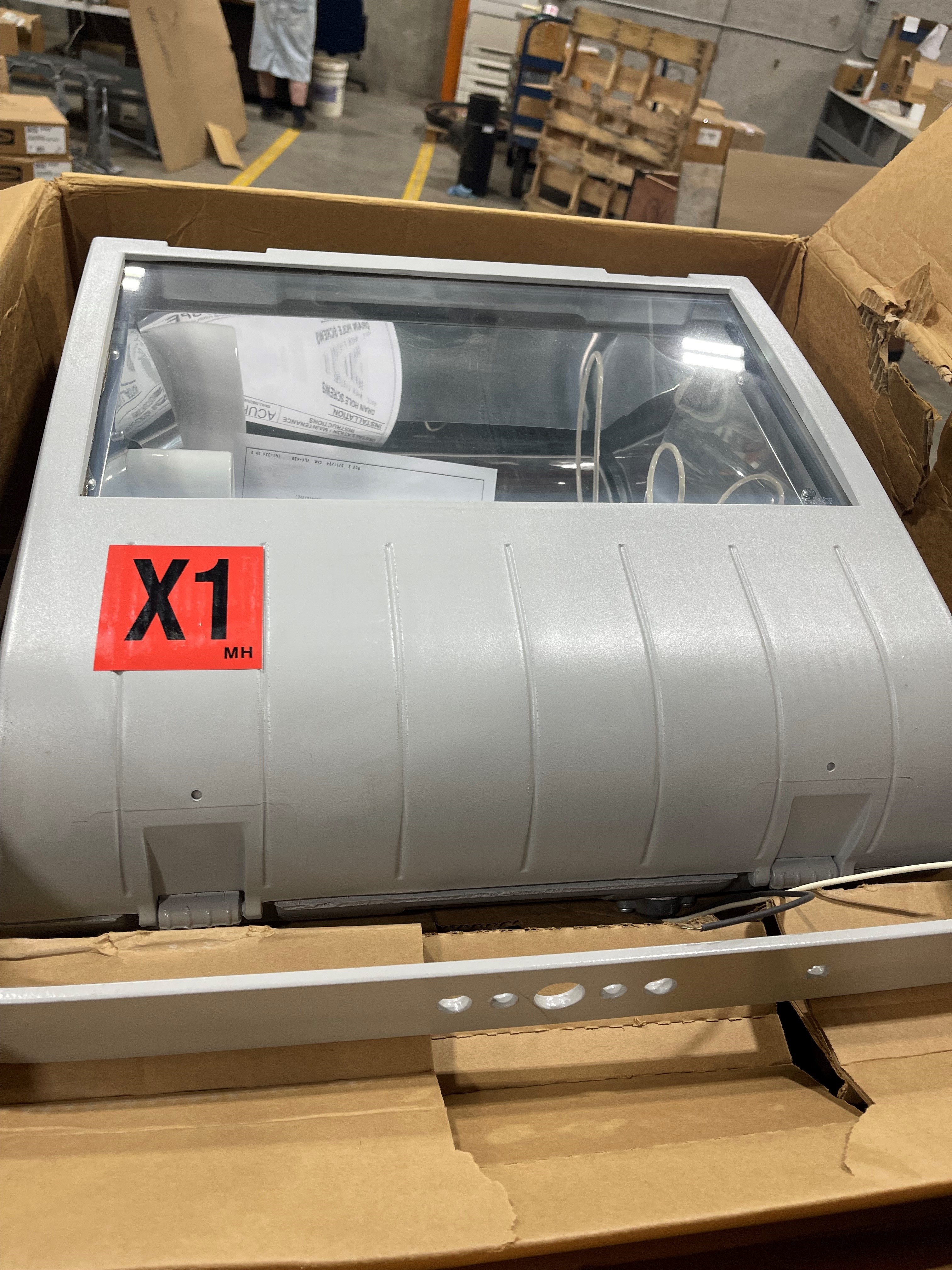 LUMINAIRE, FLDT MH GRA 1000W 120V